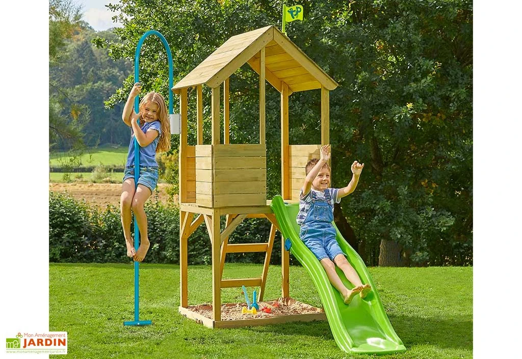 Aire De Jeux En Bois Avec Barre De Pompier Et Toboggan - Treehouse 1 Aire De Jeux En Bois Avec Barre De Pompier Et Toboggan - Treehouse