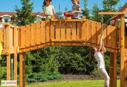 Aire De Jeux Rainbow Fortress Tip : Escalade + Toboggan + Pont -Portique Jardin Soldes Magasin aire jeux geante bois fungoo escalade toboggan pont 2