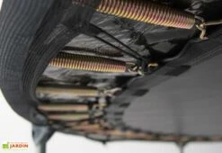 Trampoline Rond Avec Filet De Sécurité Start’Up 250 - ⌀ 2,44 M -Portique Jardin Soldes Magasin details ressorts trampoline rond start up 250