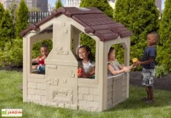 Step2 Cabane De Jardin Enfant En Plastique - Maison De Charme Style Cottage -Portique Jardin Soldes Magasin maison enfants charming cottage cheminee 149 2x127 3x147 3cm plastique rotomoule resistant 3